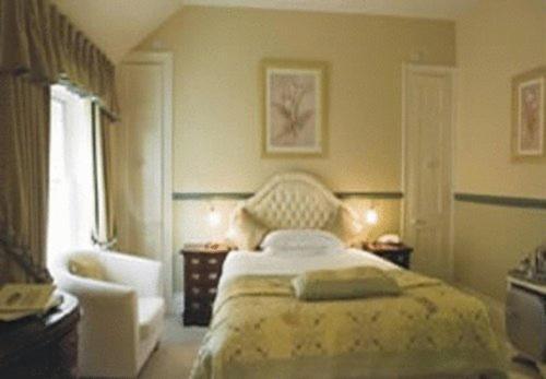 La Fleur De Lys Hotel Shaftesbury Exterior photo